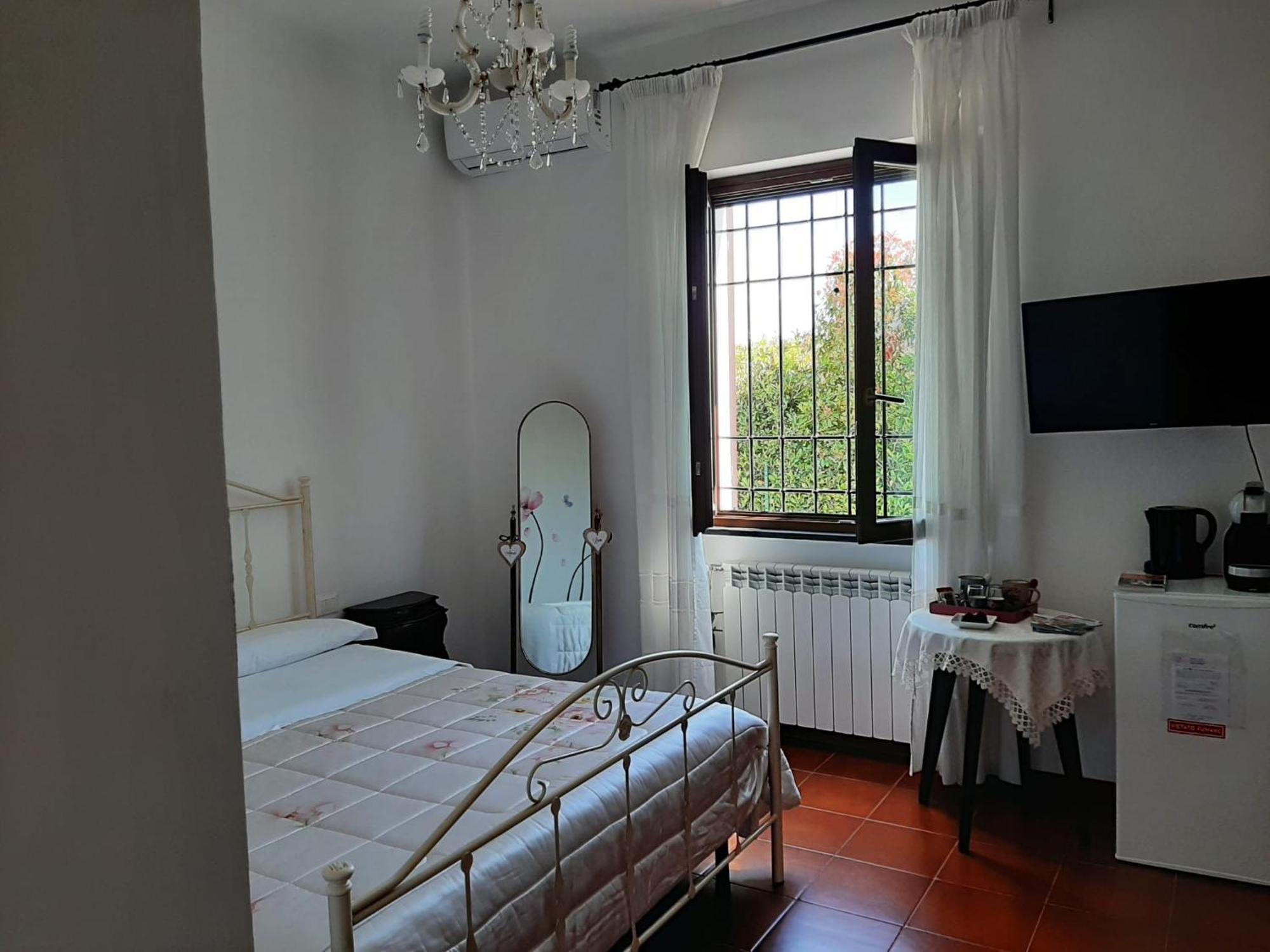 Villa Marco Aurelio Cisano sul Neva Eksteriør bilde